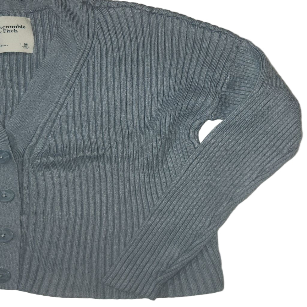 Women's Abercrombie & Fitch M Light Pastel Blue Ribbed Cropped Cardigan NWOT - Picture 2 of 8